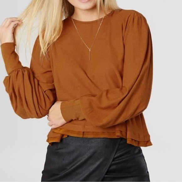 Free People Tops - Free People flowy top